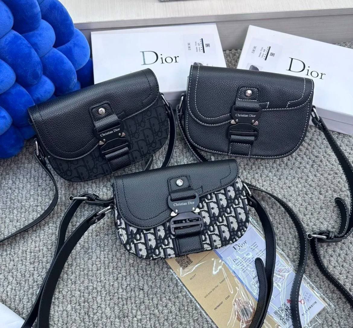 Куртка чорна